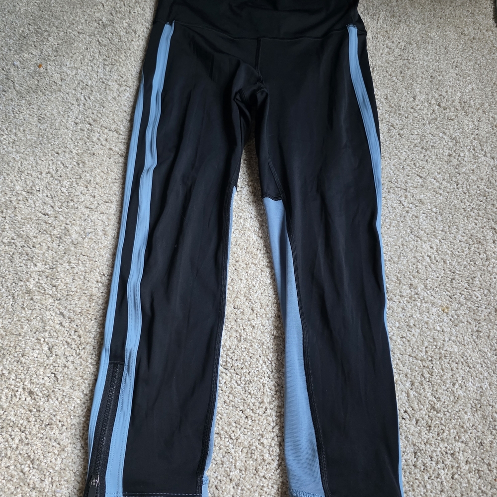 Black and Blue Lululemon Leggings